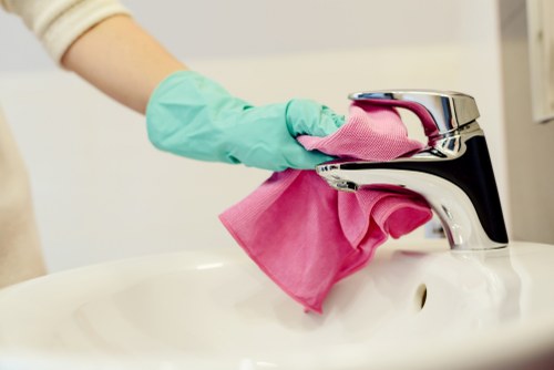 Professional steam carpet cleaning for commercial carpets in Bankside